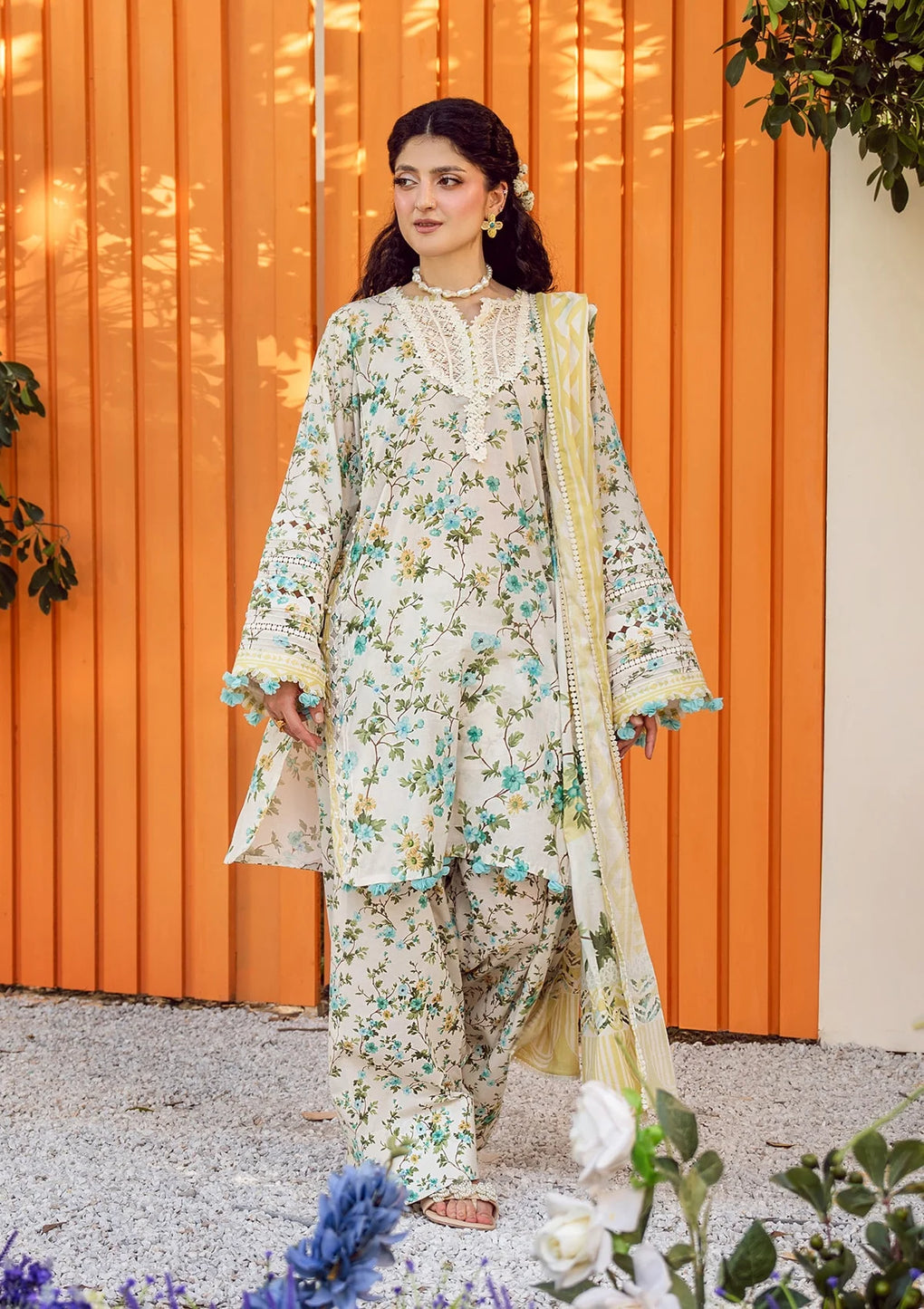 Elaf Premium | Prints 25 | EPS-3A IVORY WHISPERS XS Off White Lawn