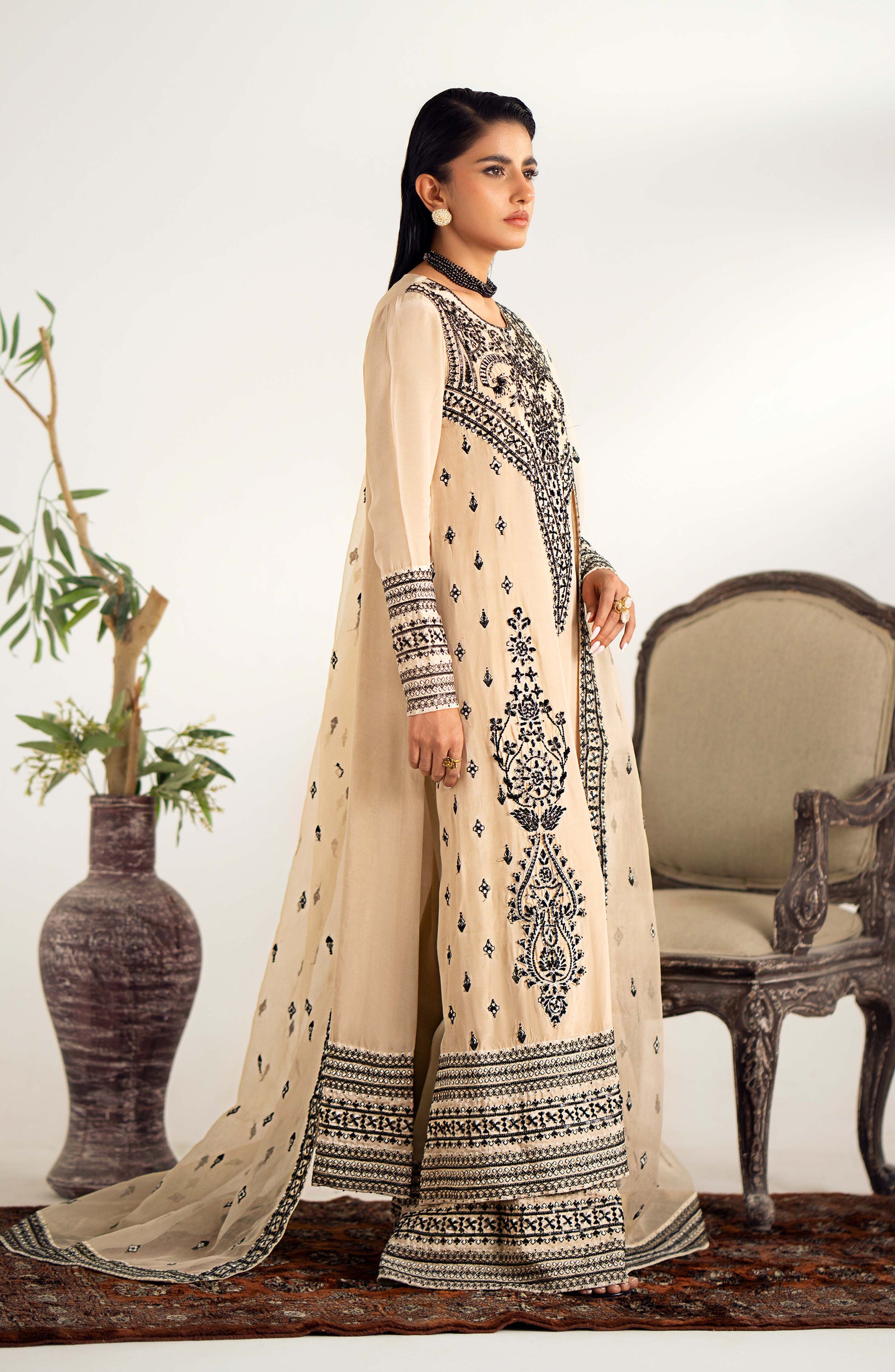 Maryum N Maria | Dastan Formals | DEYA - MS40022 - Pakistani Designer Dress - by Maryam N Maria | Type: Ladies Clothes - 100% Original at Saira Sultan
