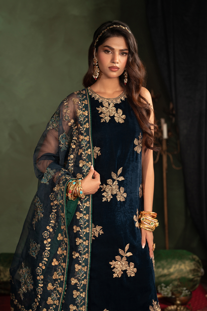 Iznik | Velvet 25 | IV-51 Embroidered Velvet by Iznik - Designer Dress - Type : Ladies Clothes - Available at Saira Sultan - 100% Original 