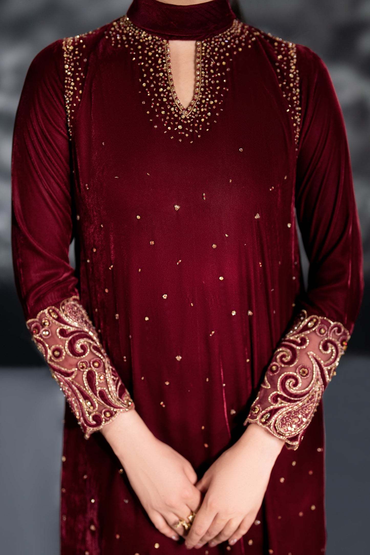 Naqshi | Makhmal 24 | WENDY L Maroon Velvet