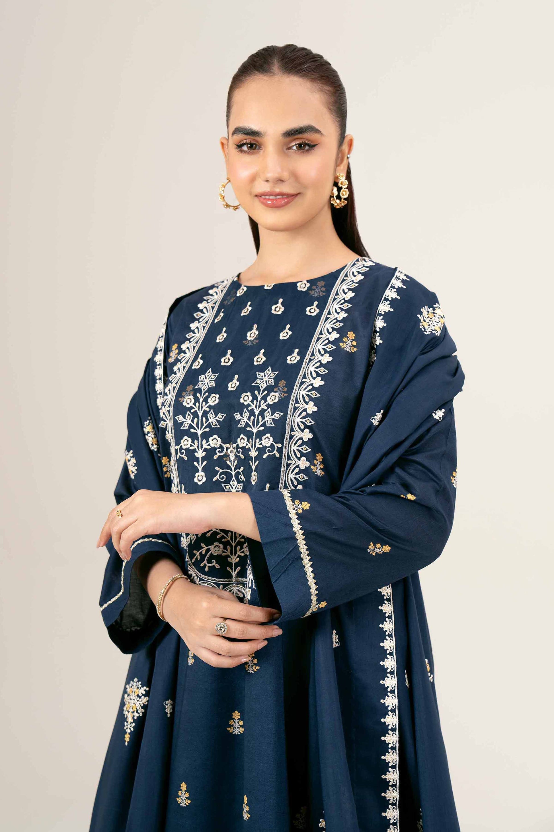 Nishat | Cross Season Edit | 42401989-1 L Navy Blue Lawn