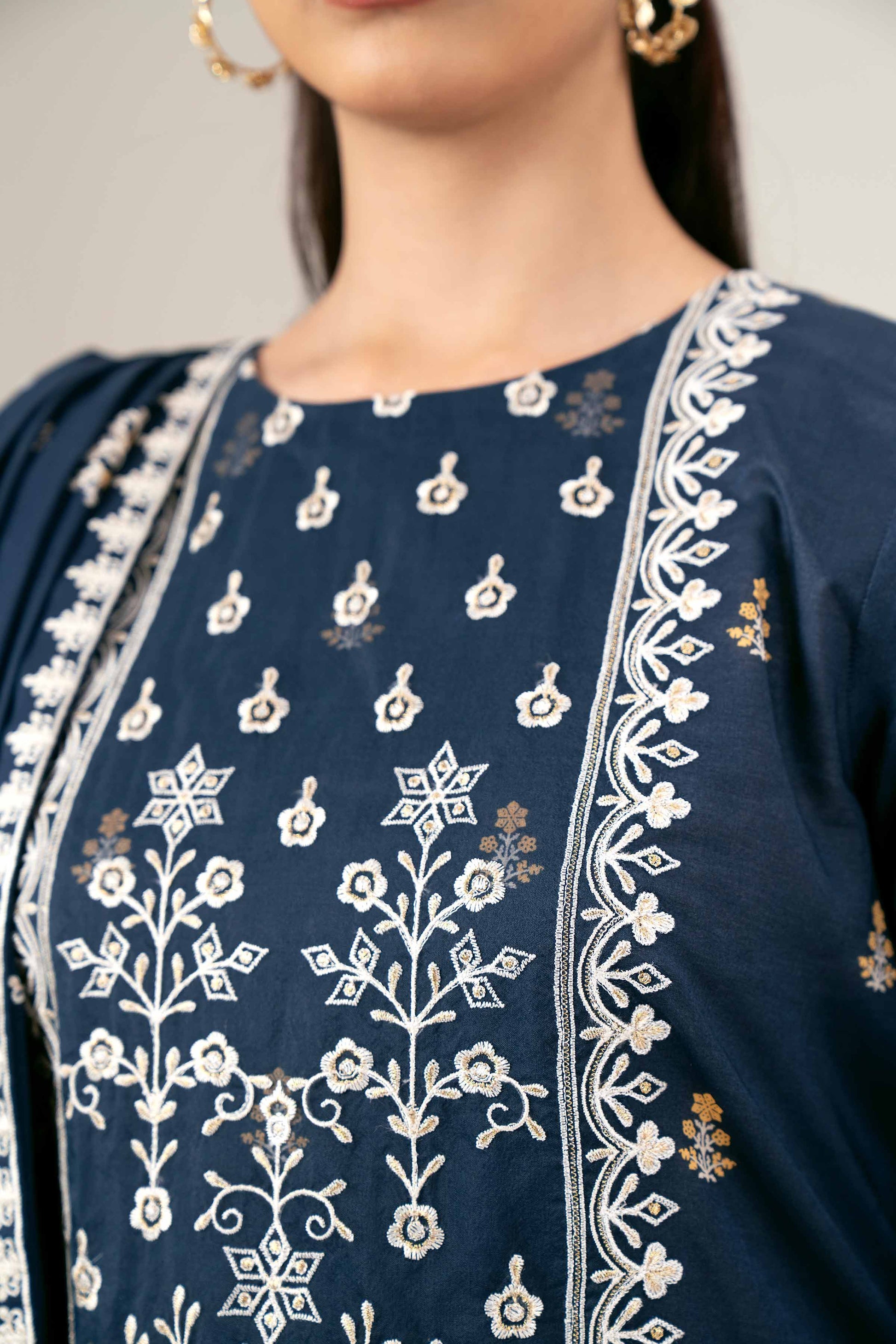 Nishat | Cross Season Edit | 42401989-1 M Navy Blue Lawn