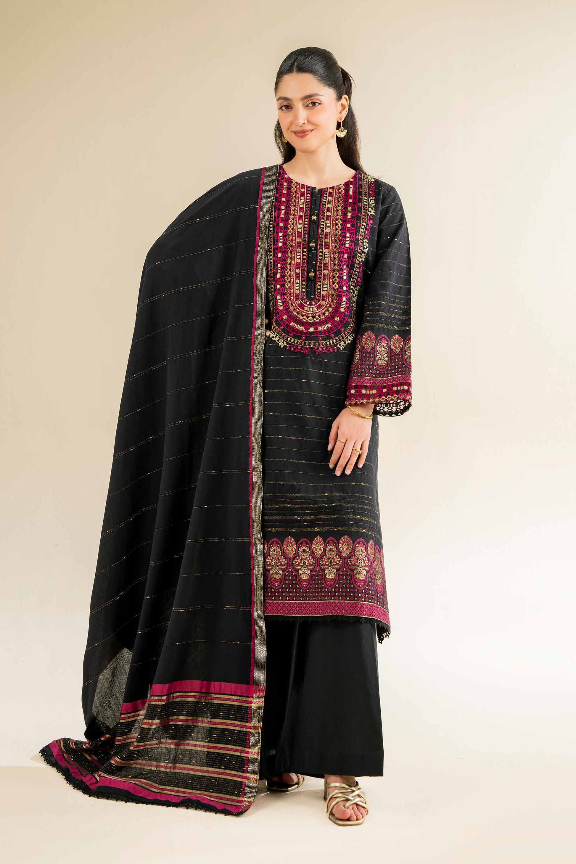 Nishat | Cross Season Edit | 42501041 XS Black Jacquard