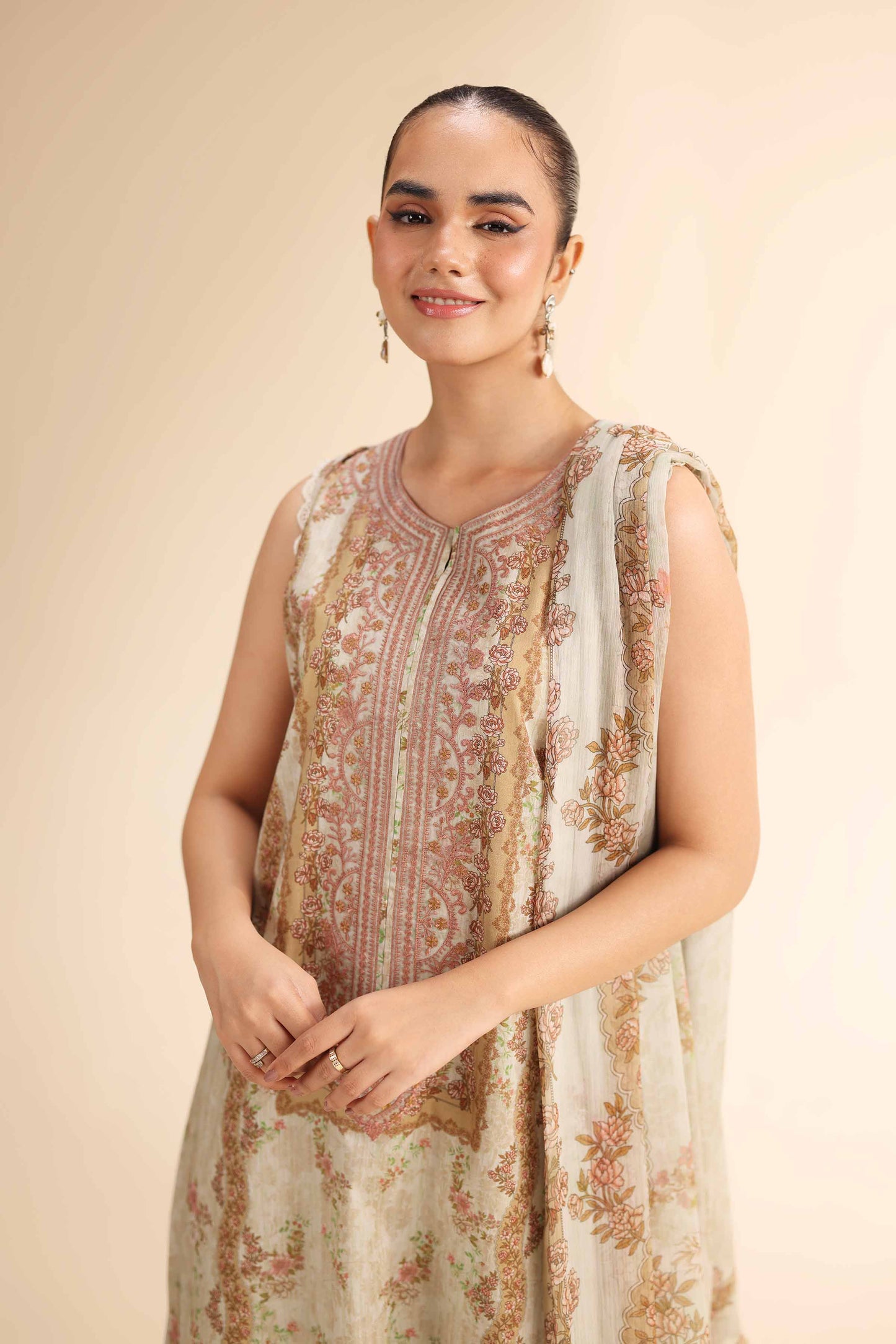 Nishat | Cross Season Edit | 42501052 L Gray Cambric