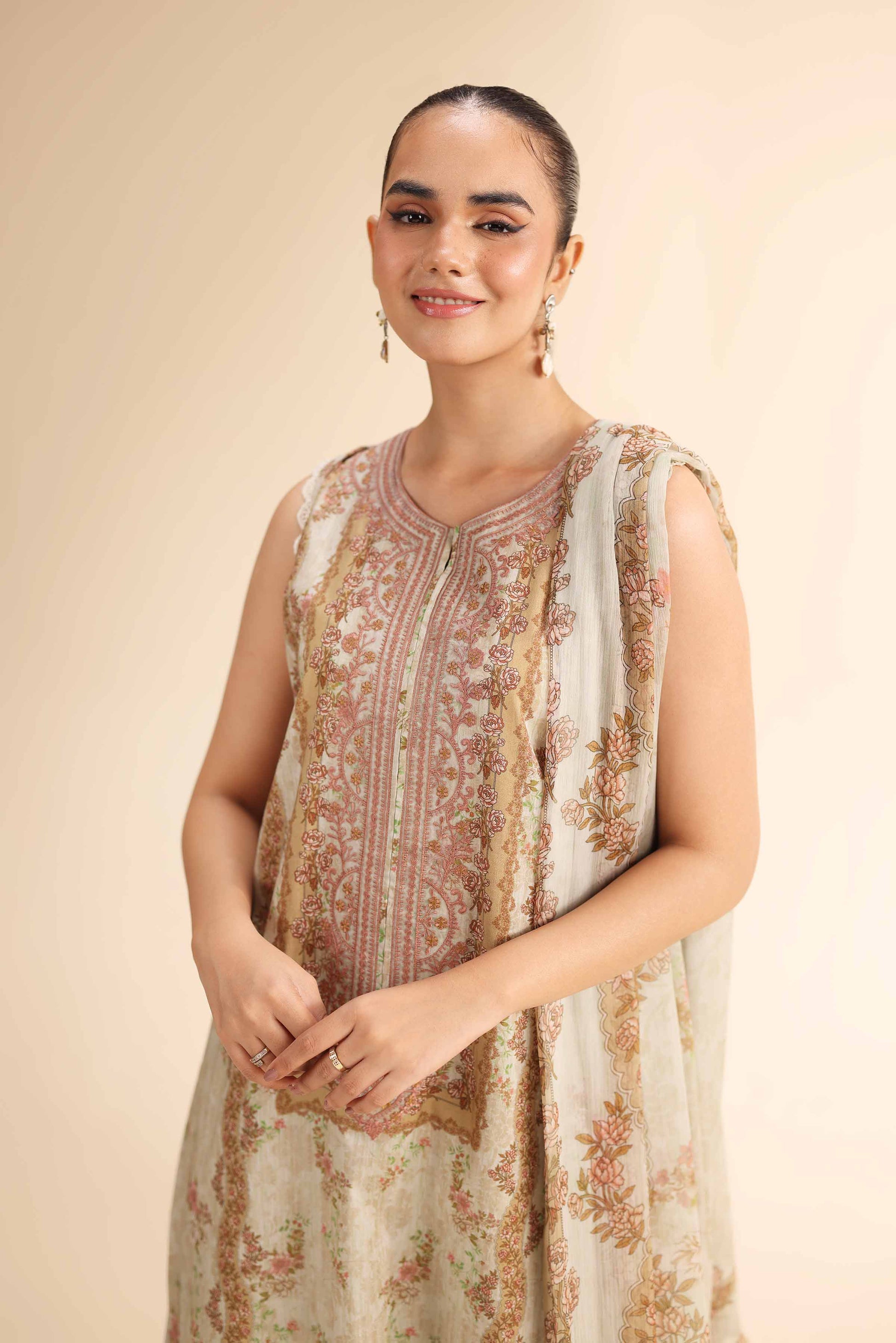 Nishat | Cross Season Edit | 42501052 L Gray Cambric