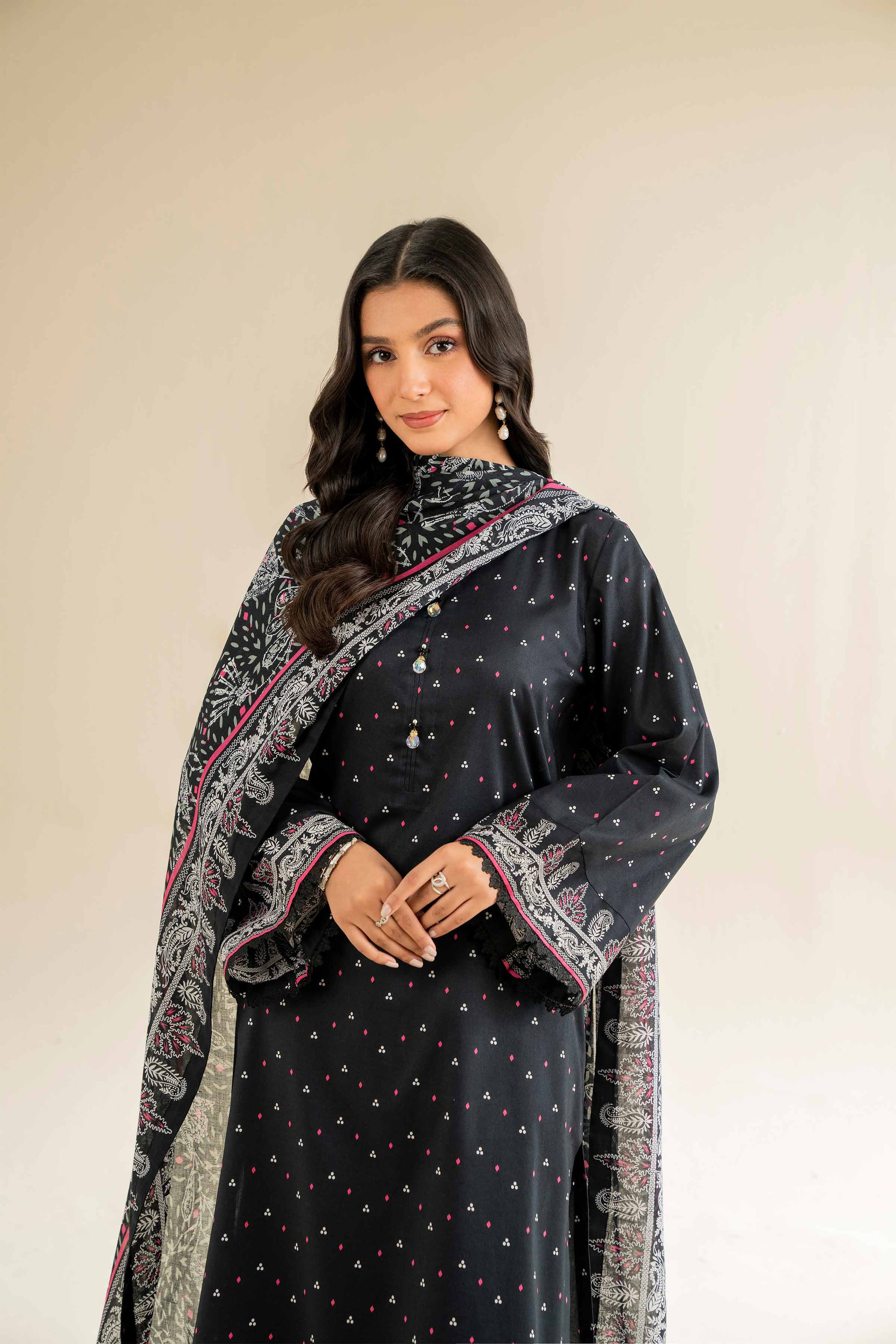 Nishat | Cross Season Edit | 42501067 L Black Cambric