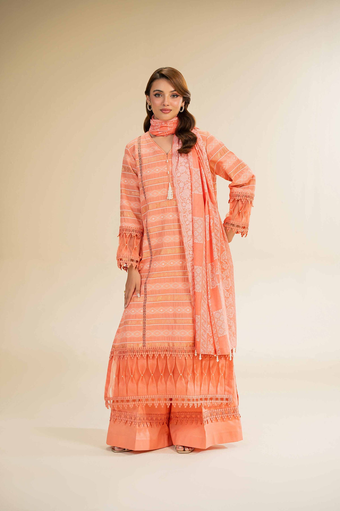 Nishat | Cross Season Edit | 42501107 XL Peach Jacquard