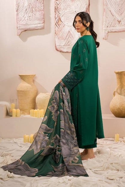 Iznik | Lawnkari 24 | UE-159 PLUSH GREEN - Pakistani Designer Dress - by Iznik | Type: Formal - 100% Original at Saira Sultan