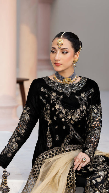 Zebtan | Andaz e Makhmal | ZAM-10 L Black Velvet