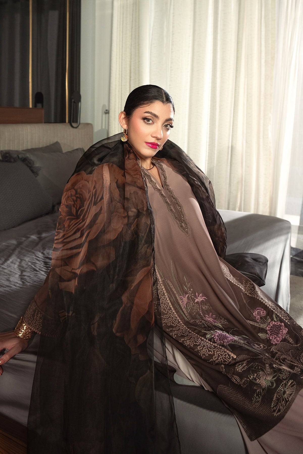 Erum Khan | Eid Edit 25 | Mocha Muse - Pakistani Designer Dress - by Erum Khan | Type: Ladies Clothes - 100% Original at Saira Sultan