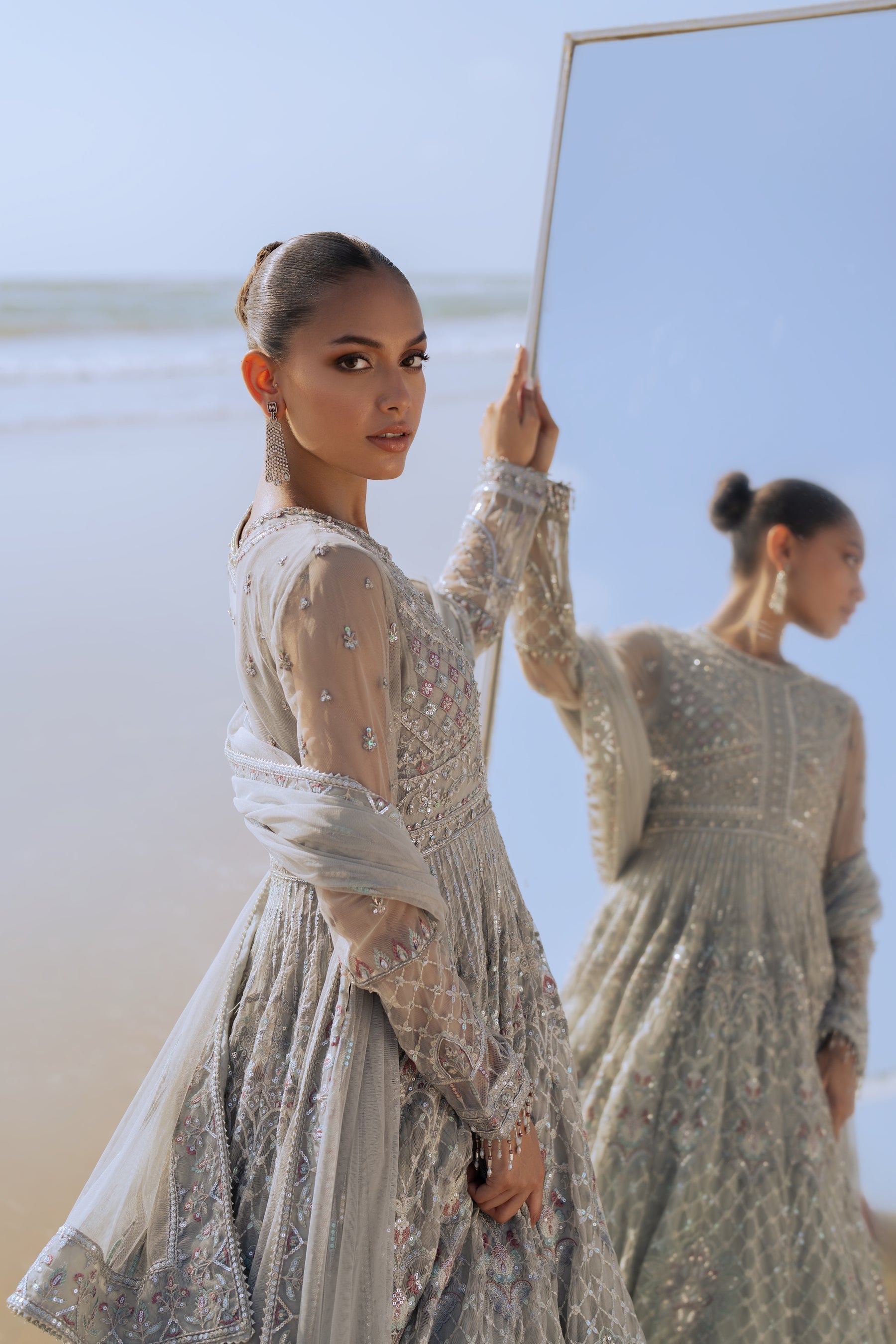 Naqshi | Sahil Kinaray | VALERIA L Silver Net