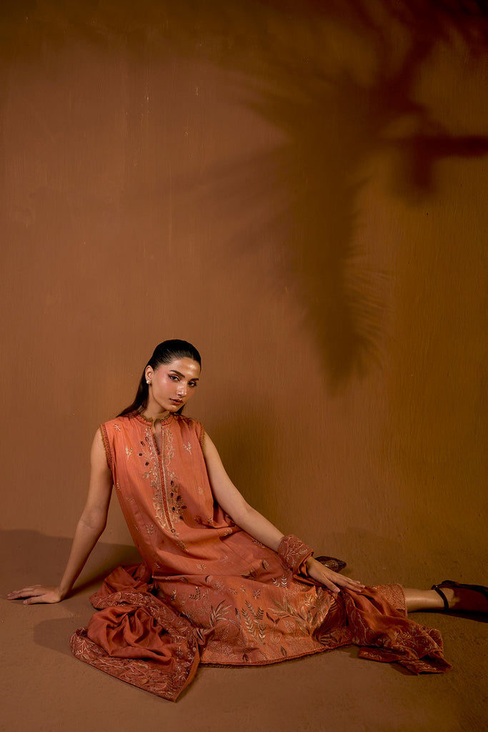 Sobia Nazir | Winter Shawl 25 | Design 4A by Sobia Nazir - Designer Dress - Type : Ladies Clothes - Available at Saira Sultan - 100% Original 