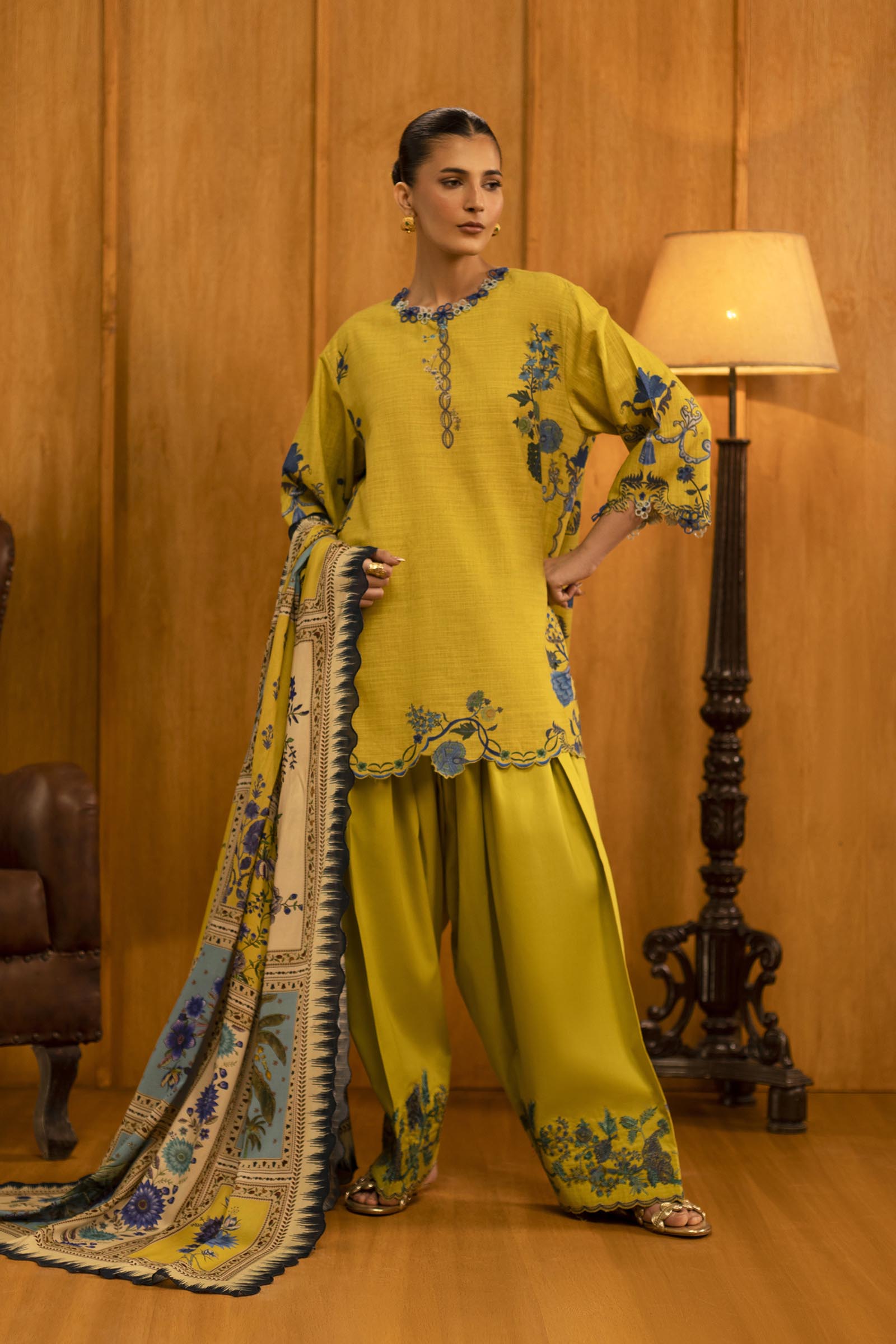 Sana Safinaz | Muzlin Winter 25 | M253-004A by Sana Safinaz - Designer Dress - Type : Ladies Clothes - Available at Saira Sultan - 100% Original 