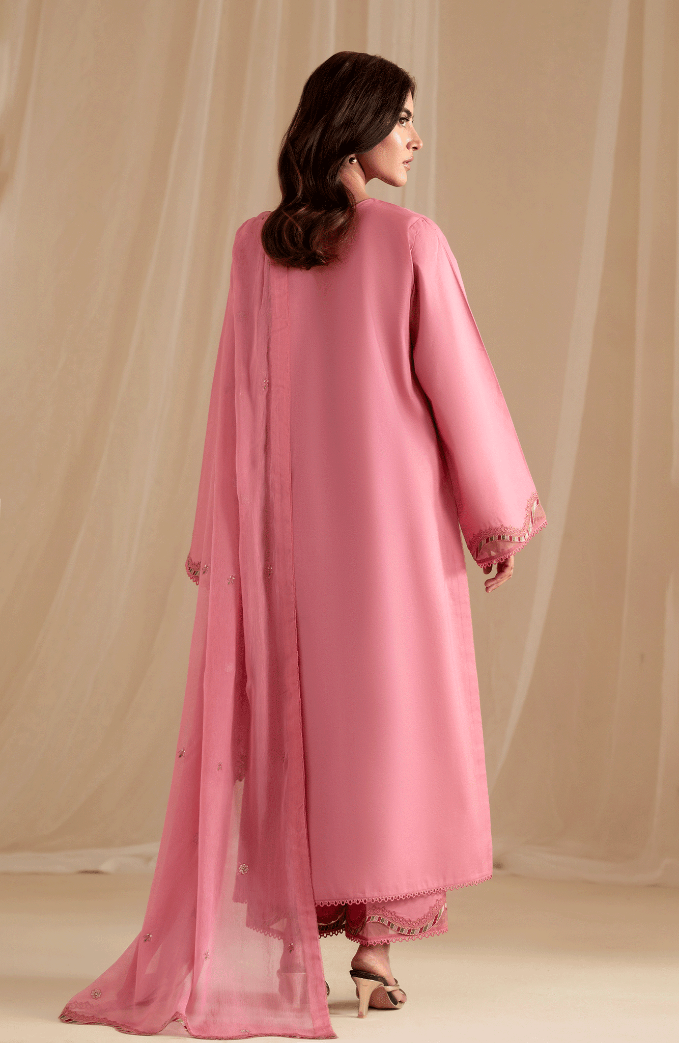 Seran | Luxury Pret | KARIS - 3 pc - Pakistani Designer Dress - by Seran - Type : Ladies Clothes - 100% Original at Saira Sultan