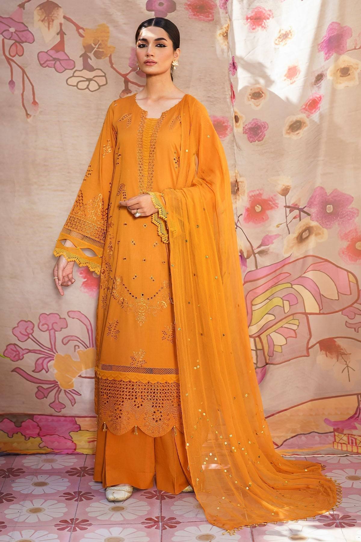 Nureh | Bazaar Lawn | NS-138 - Pakistani Designer Dress - by Nureh | Type: Luxury - 100% Original at Saira Sultan