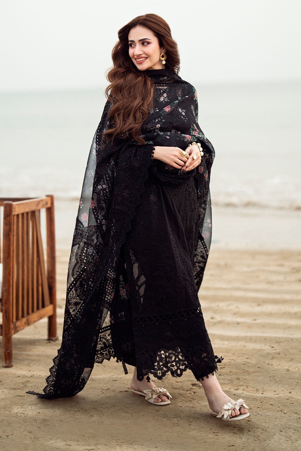 Nureh | Khuwab Luxury Lawn | NE-151 XL Black Lawn