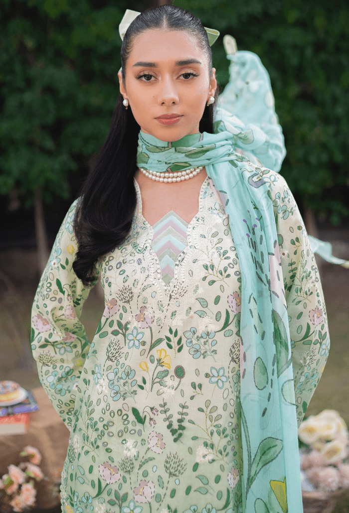 Humdum | Gardenia Lawn 24 | Printkari Lawn PLG 07 - Pakistani Designer Dress - by HumDum | Type: Luxury - 100% Original at Saira Sultan