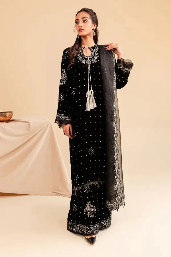 Nureh | Shades of Winter | Sheesh - Pakistani Designer Dress - by Nureh | Type: Luxury - 100% Original at Saira Sultan