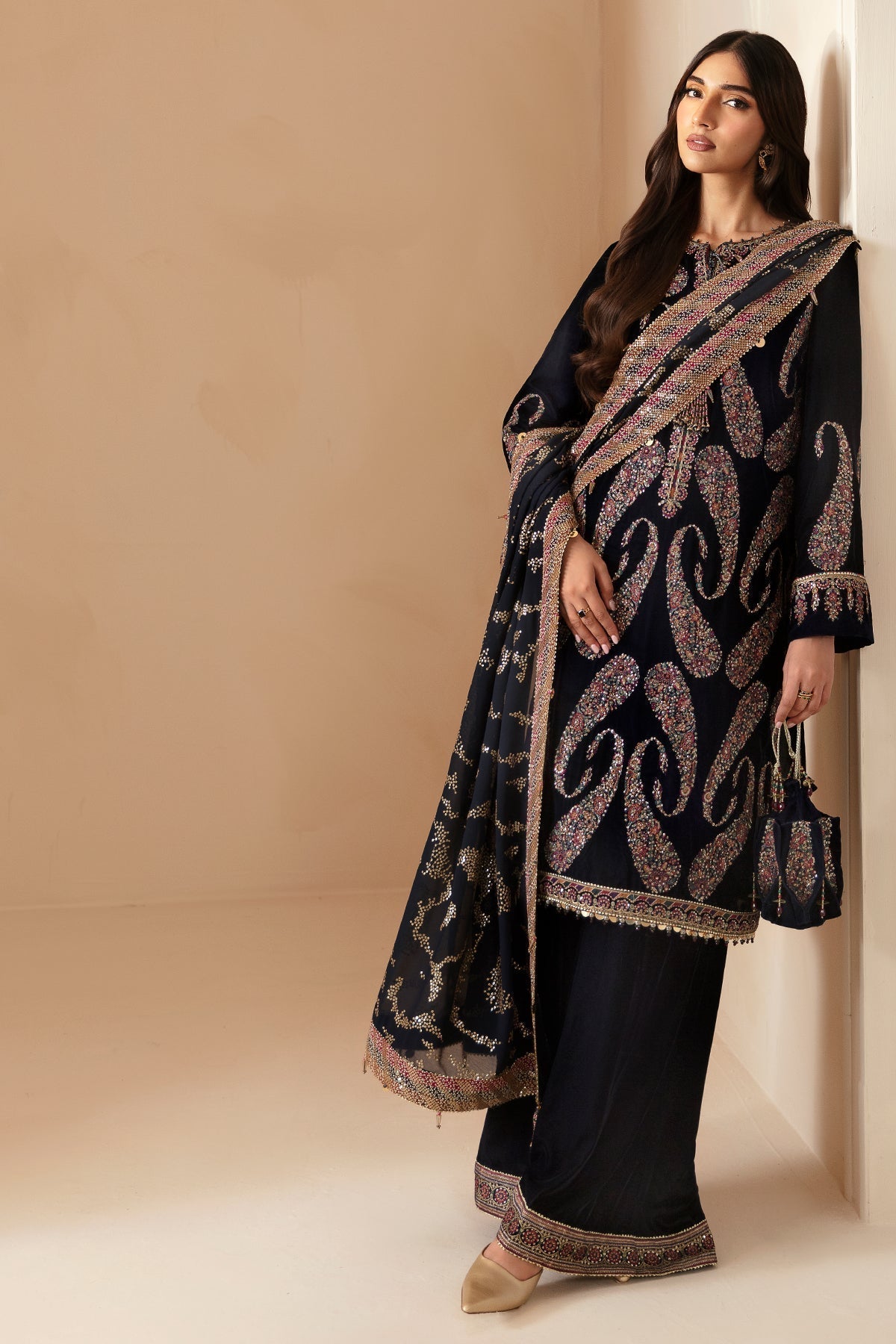 Jazmin | Velvet Edit 24 | Velvet Formal VF-2024 - Pakistani Designer Dress - by Jazmin | Type: Formal - 100% Original at Saira Sultan