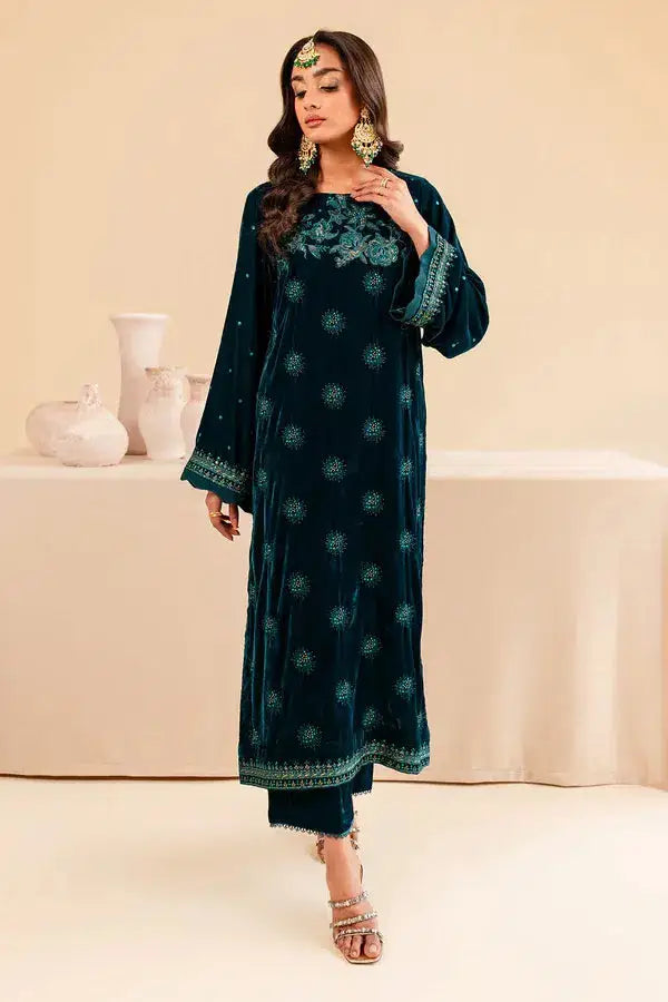 Nureh | Shades of Winter | Zoona - Pakistani Designer Dress - by Nureh | Type: Luxury - 100% Original at Saira Sultan
