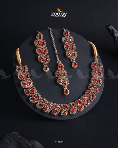 Elara Necklace champagne & Red