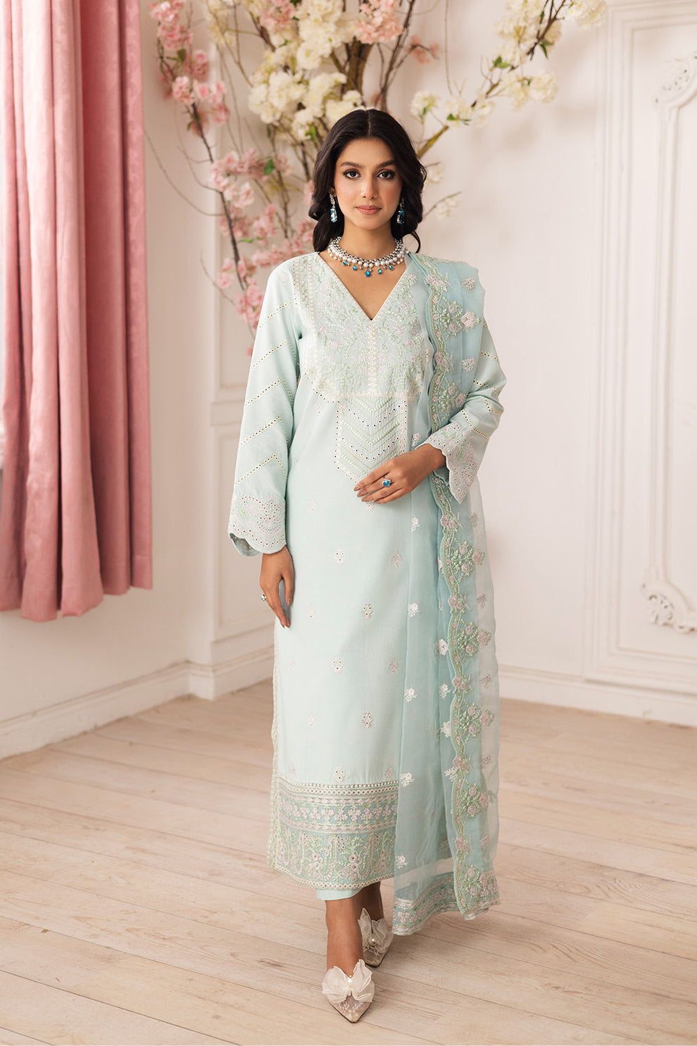 Maryum N Maria | Mira Luxury Lawn | ROBAB - FS50110 XS Ice Blue Lawn