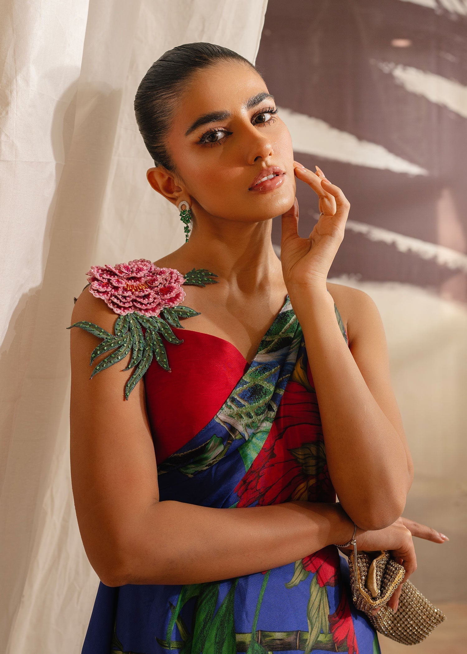 Mahgul | Eye of Cemal | Bold Breeze S Red Korean Raw Silk