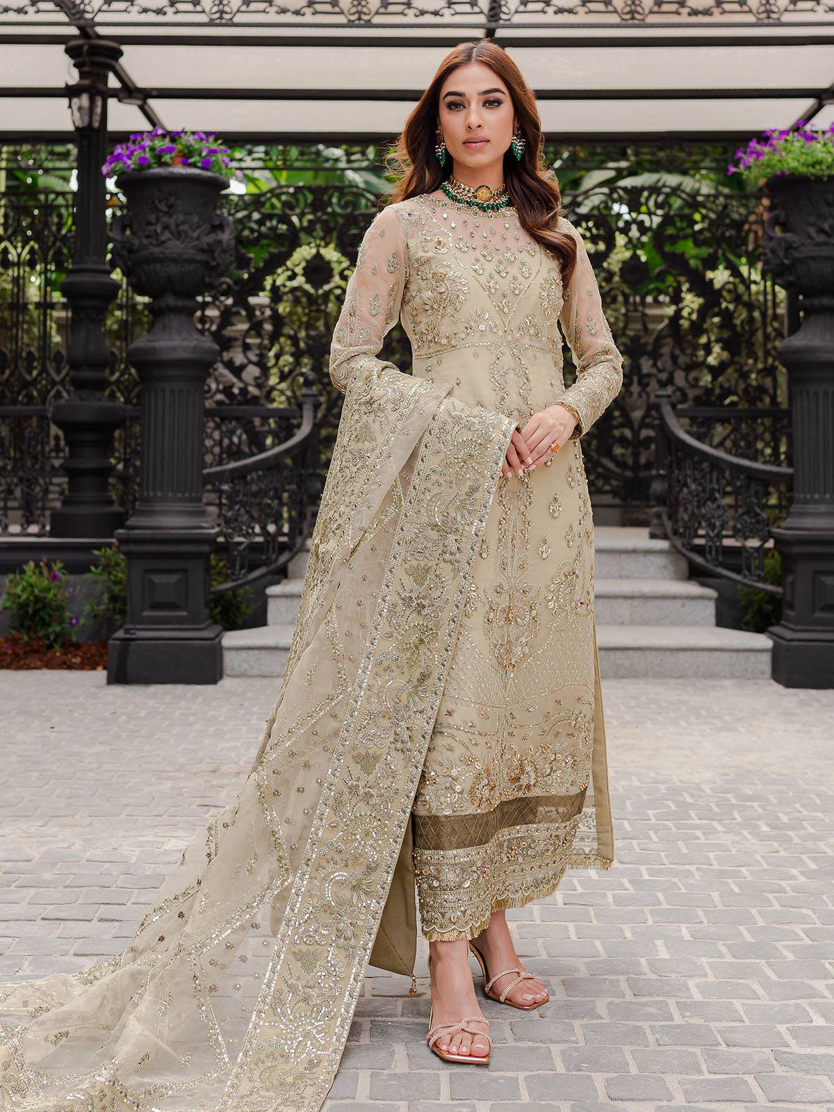 Gulaal | Luxury Pret | WARINA GL-LP-V1-05 - Pakistani Designer Dress - by Gulaal | Type: Formal - 100% Original at Saira Sultan