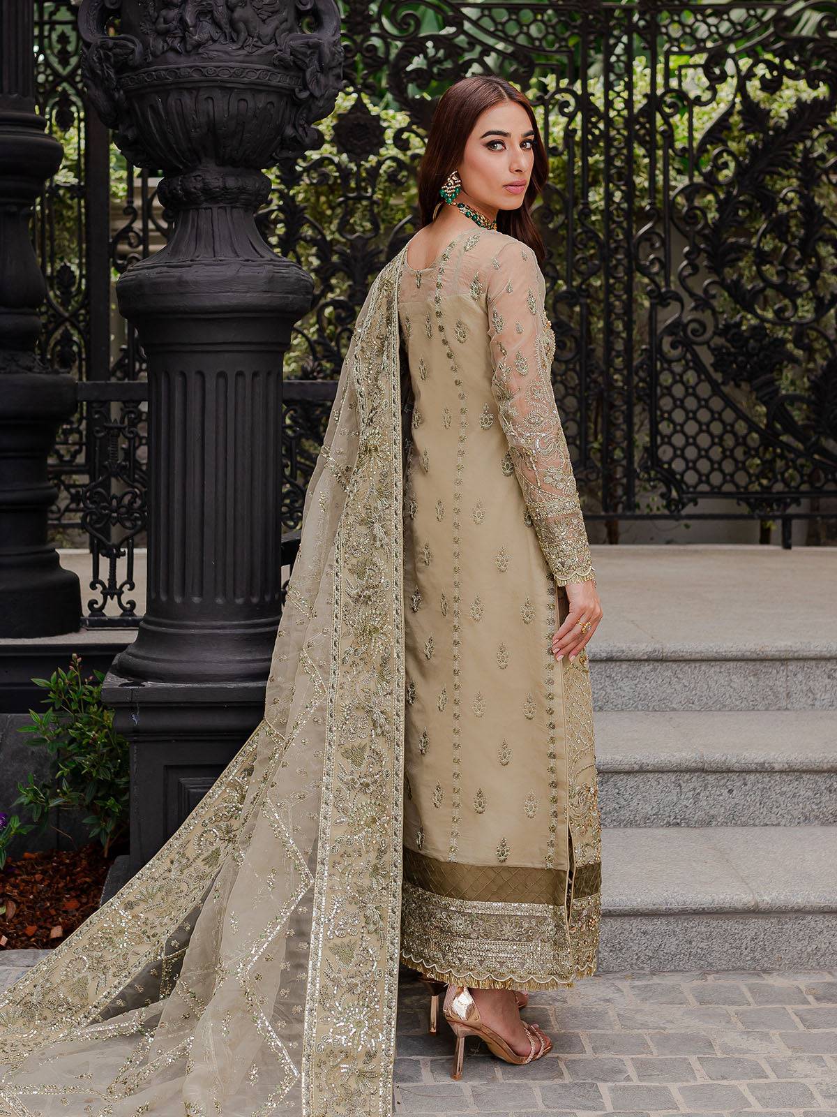 Gulaal | Luxury Pret | WARINA GL-LP-V1-05 - Pakistani Designer Dress - by Gulaal | Type: Formal - 100% Original at Saira Sultan