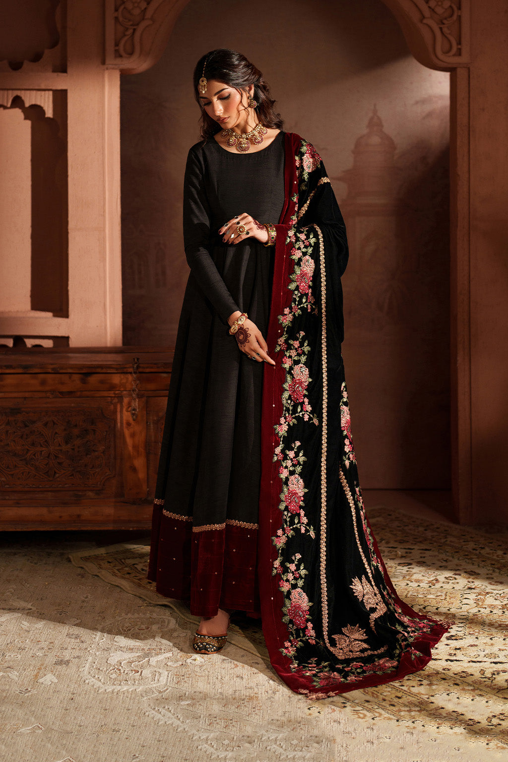 Iznik | Velvet 25 | IV-59 Embroidered Velvet by Iznik - Designer Dress - Type : Ladies Clothes - Available at Saira Sultan - 100% Original 