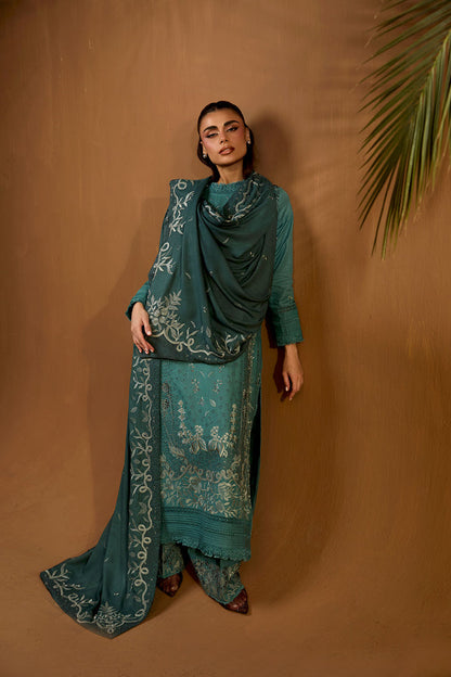 Sobia Nazir | Winter Shawl 25 | Design 5A by Sobia Nazir - Designer Dress - Type : Ladies Clothes - Available at Saira Sultan - 100% Original 