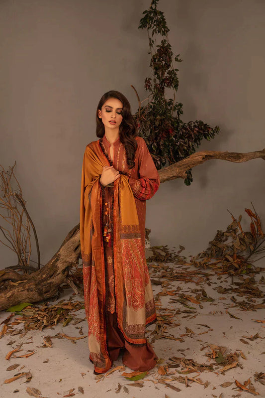 Sobia Nazir | Autumn Winter 23 | 5A - Pakistani Designer Dress - by Sobia Nazir | Type: Luxury - 100% Original at Saira Sultan