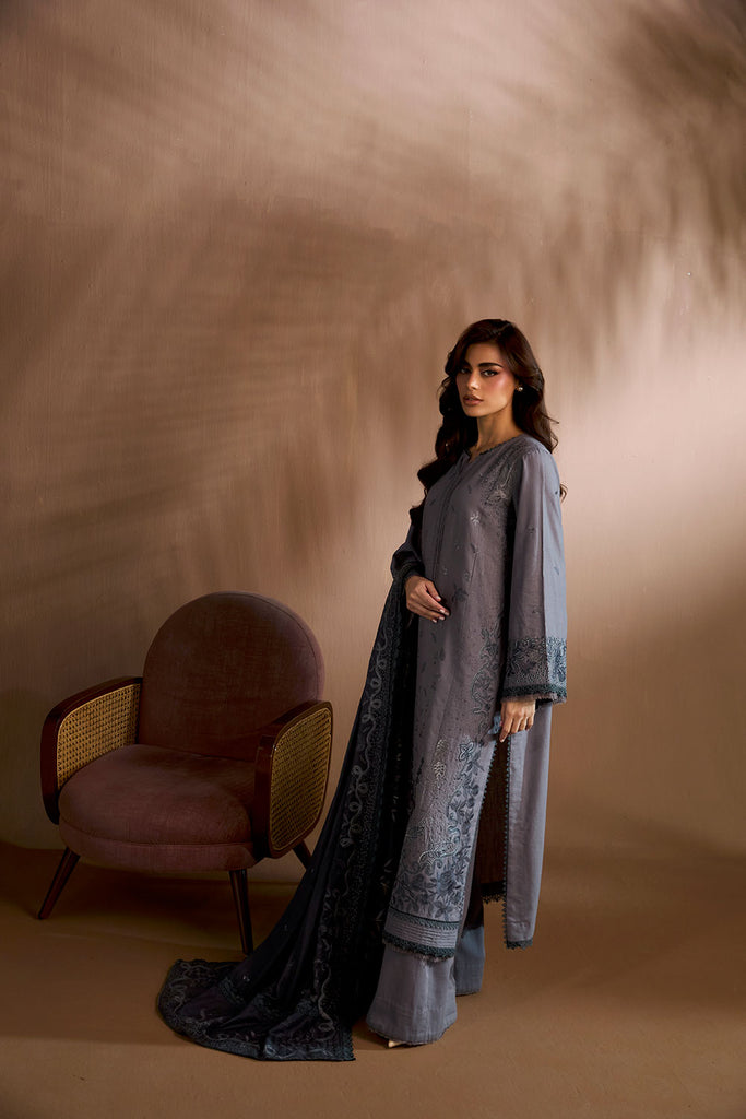 Sobia Nazir | Winter Shawl 25 | Design 5B by Sobia Nazir - Designer Dress - Type : Ladies Clothes - Available at Saira Sultan - 100% Original 