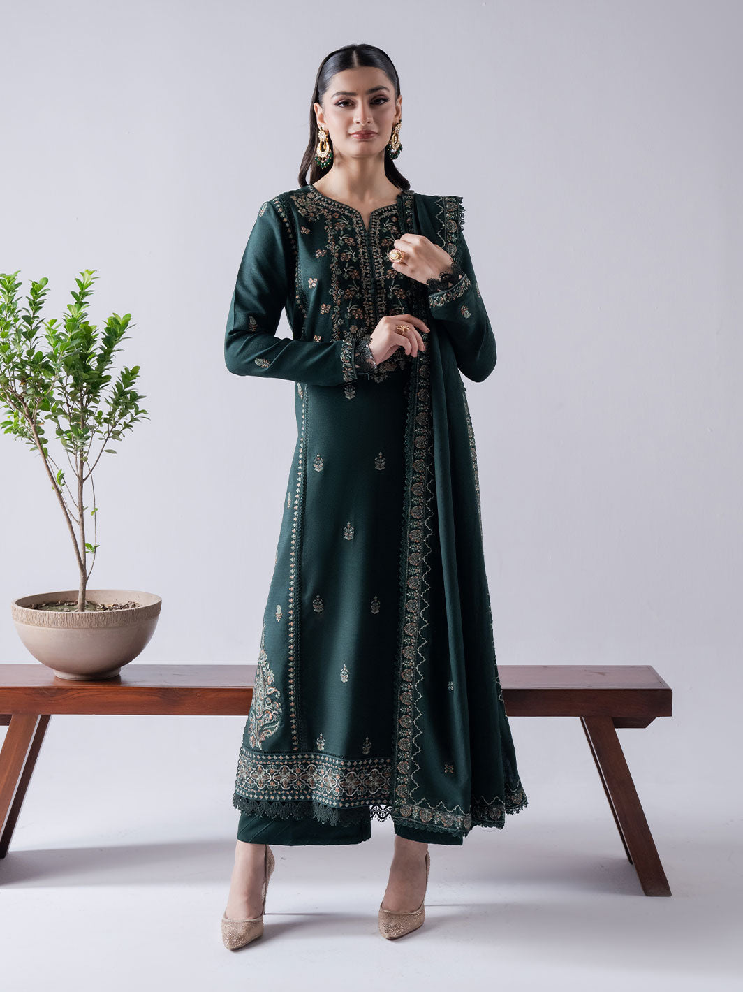 Faiza Faisal | Winter Edit 2024 | AVA XS Slate Karandi
