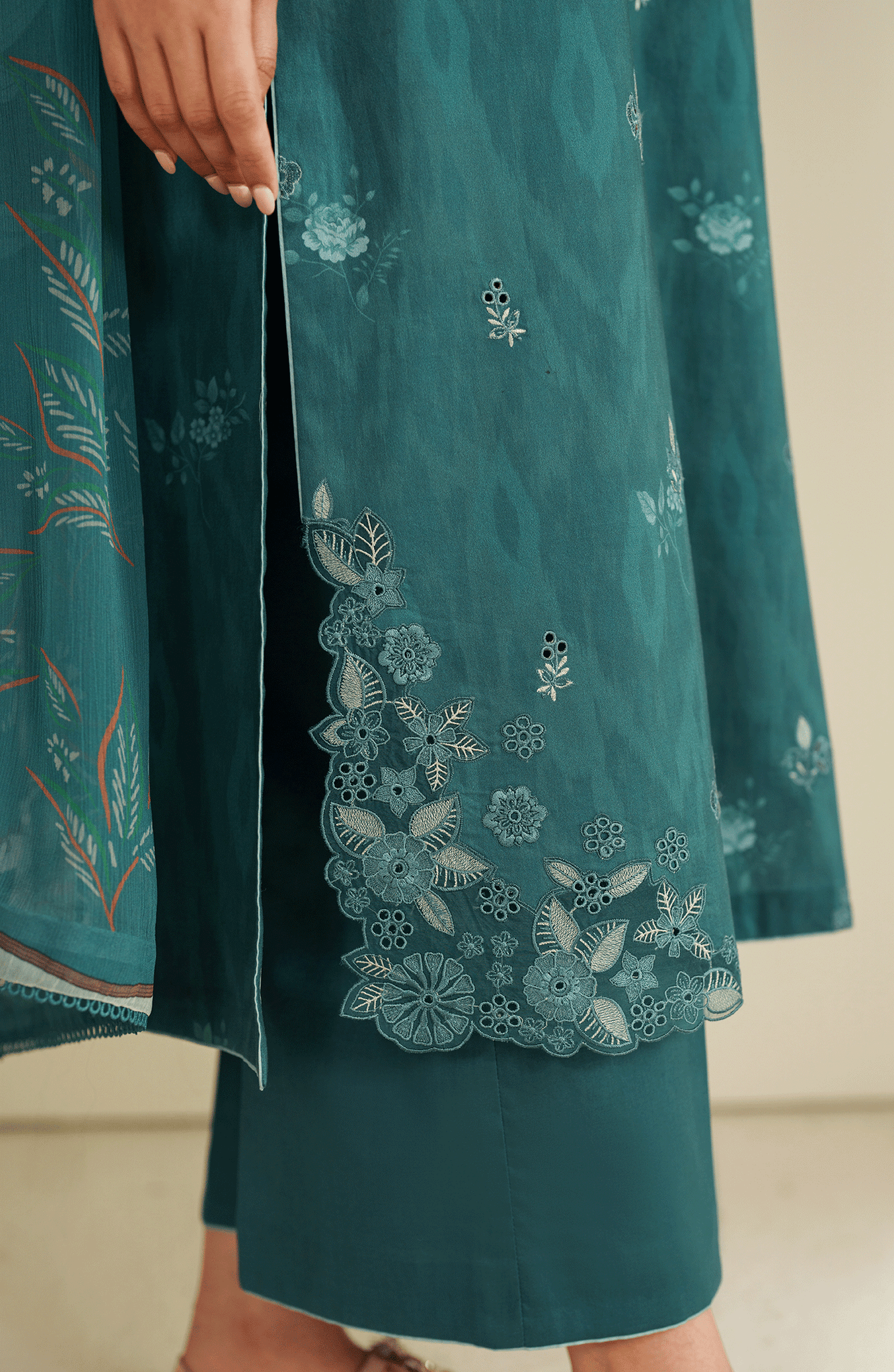 Seran | Ilara Cambric | CERINE - Pakistani Designer Dress - by Seran - Type : Ladies Clothes - 100% Original at Saira Sultan