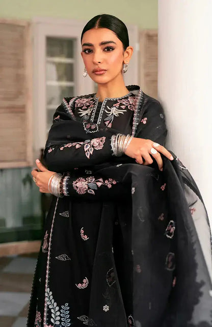 Seran | Jahaan Eid Edit 24 | Naveera - Pakistani Designer Dress - by Seran | Type: Luxury - 100% Original at Saira Sultan