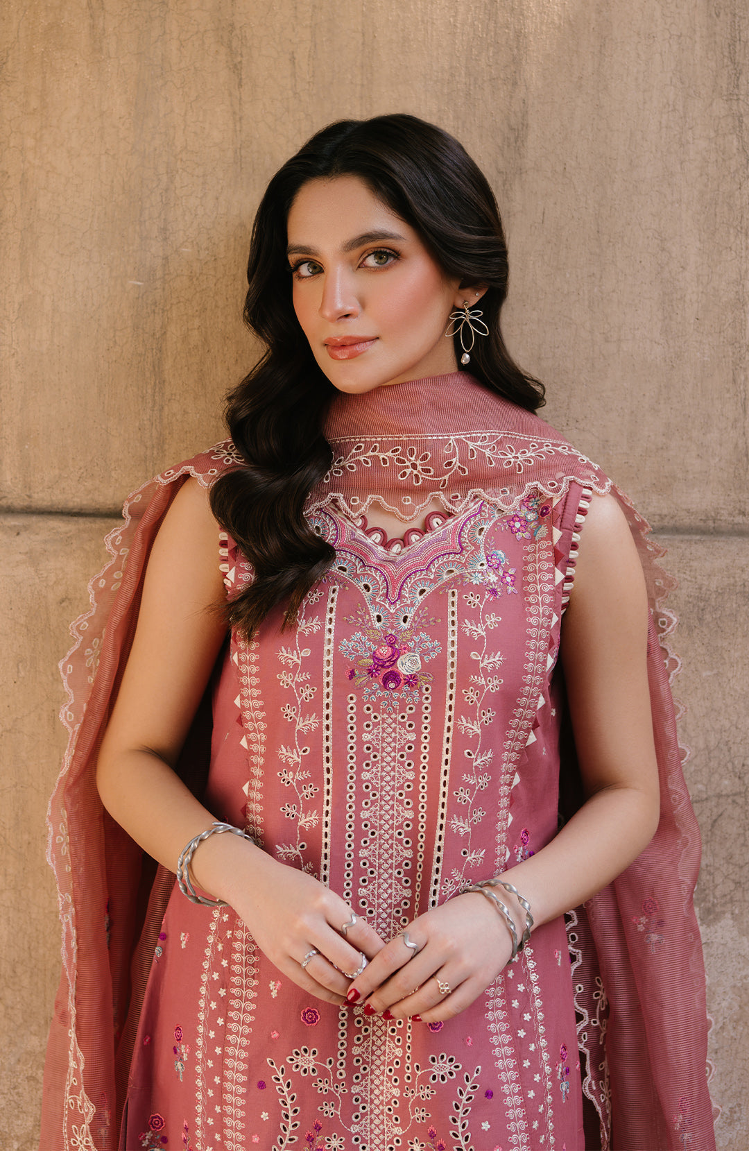 Fiona | Sarang Lawn 25 | Dilara M Pink Lawn