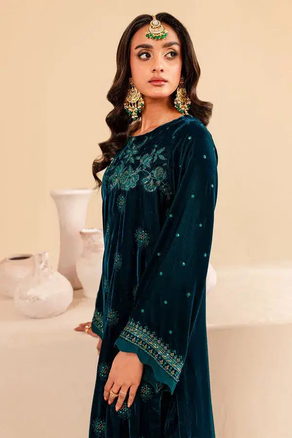 Nureh | Shades of Winter | Zoona - Pakistani Designer Dress - by Nureh | Type: Luxury - 100% Original at Saira Sultan