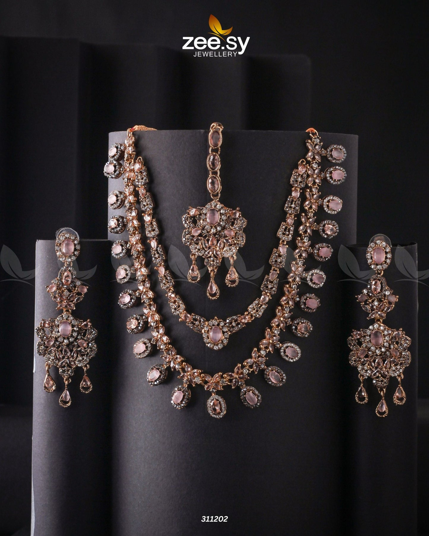 Zarqa Necklace Champagne & Mint Pink