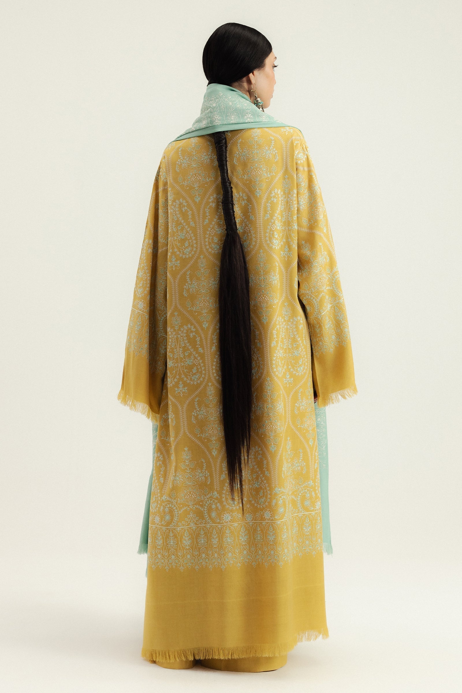 Zara Shahjahan | Winter 25 | Zarvaan - Pakistani Designer Dress - by Zara Shahjahan - Type : Ladies Clothes - 100% Original at Saira Sultan