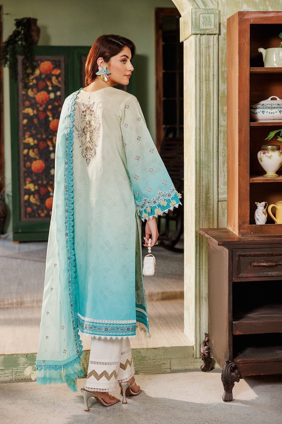 Alizeh | Maahi Vol 2 | AF-EPL-7016-ZARI - Pakistani Designer Dress - by Alizeh | Type: Luxury - 100% Original at Saira Sultan