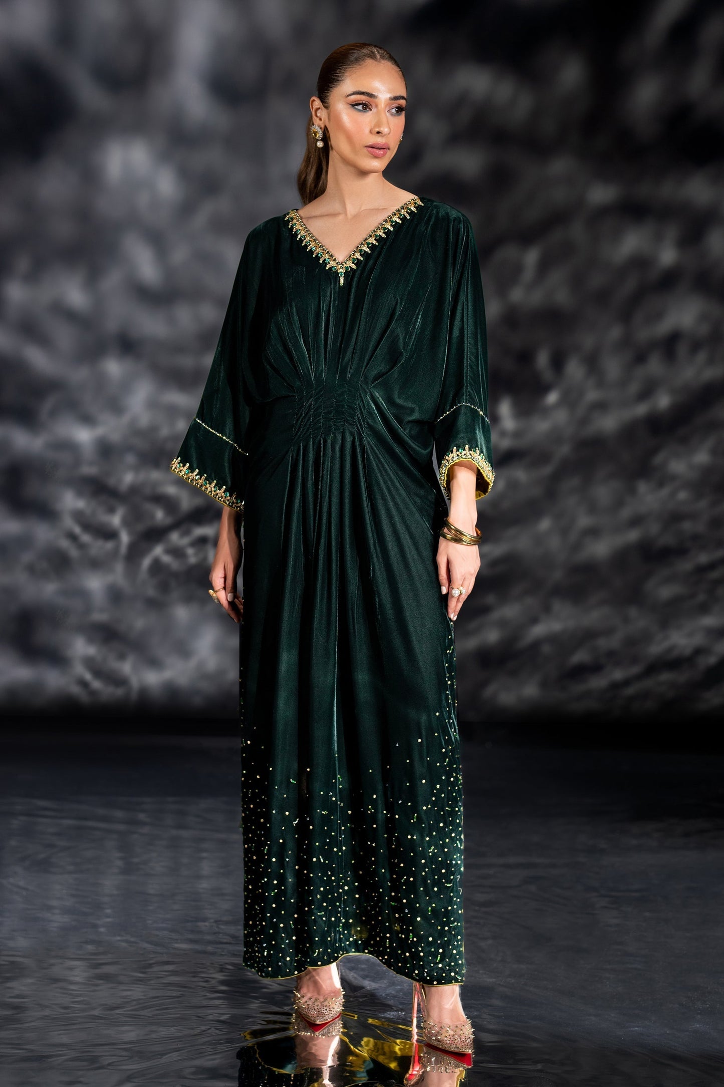 Naqshi | Makhmal 24 | VINNIE L Deep Green Velvet