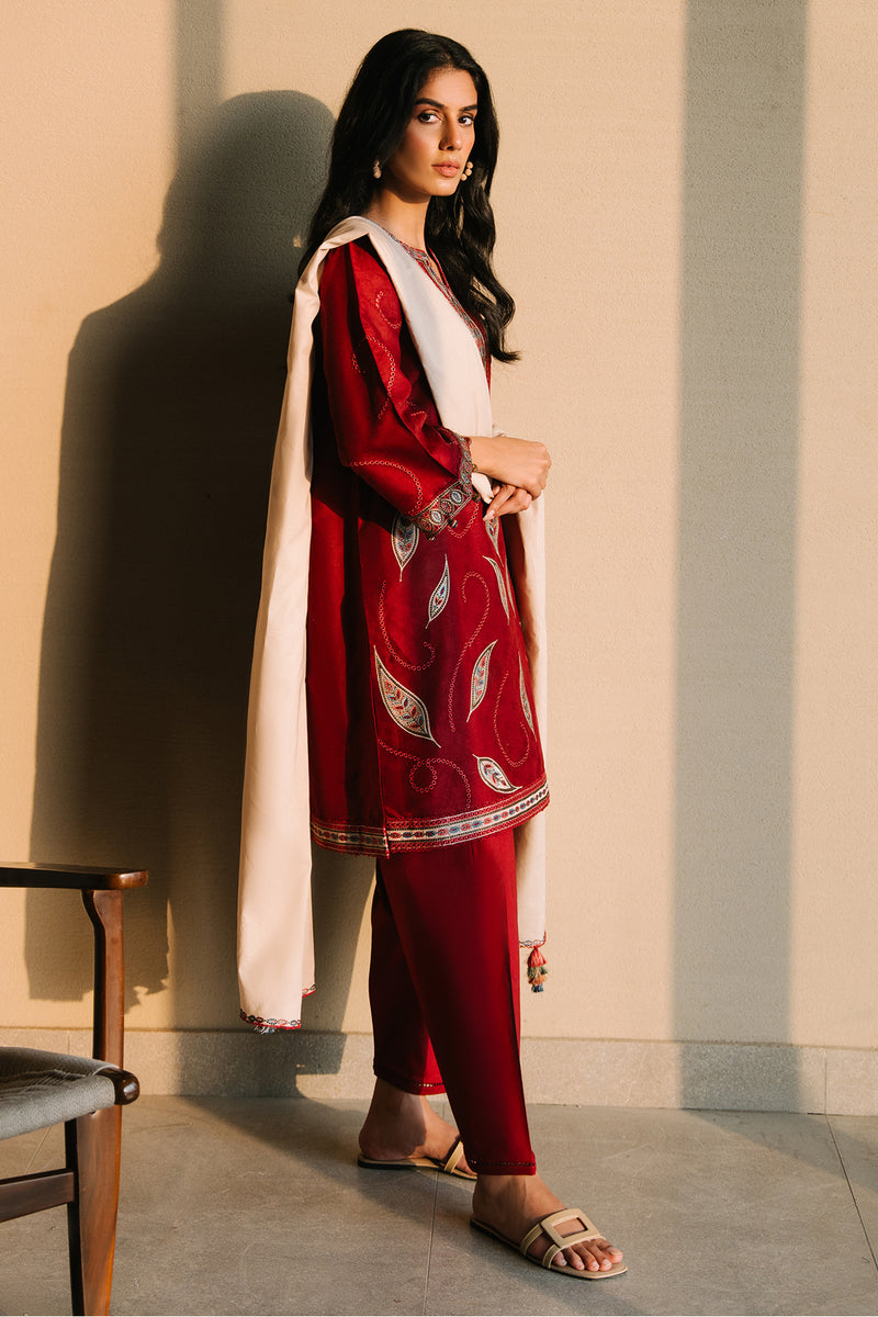 Jazmin | Summer Lawn 25 | USE-9141 S Maroon Lawn