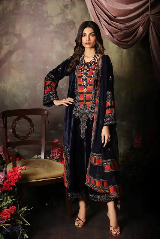 Charizma | Signora Velvet 23 | CVT3-07 - Pakistani Designer Dress - by Charizma | Type: Formal - 100% Original at Saira Sultan