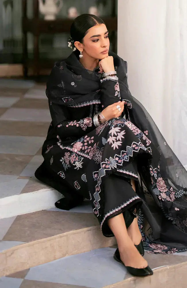 Seran | Jahaan Eid Edit 24 | Naveera - Pakistani Designer Dress - by Seran | Type: Luxury - 100% Original at Saira Sultan