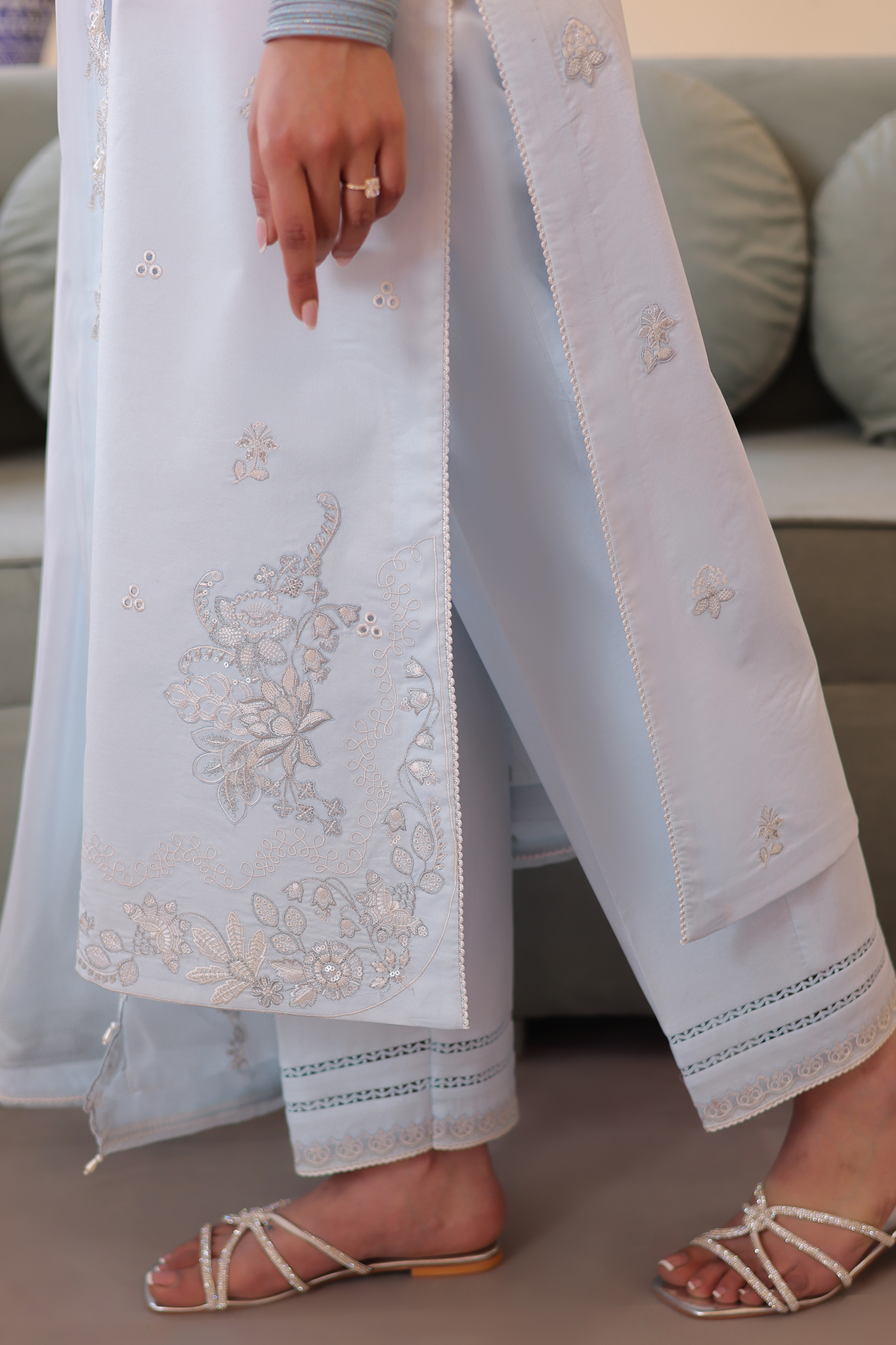 Seran | Nayab Eid Lawn | NIHA L Light Blue Lawn