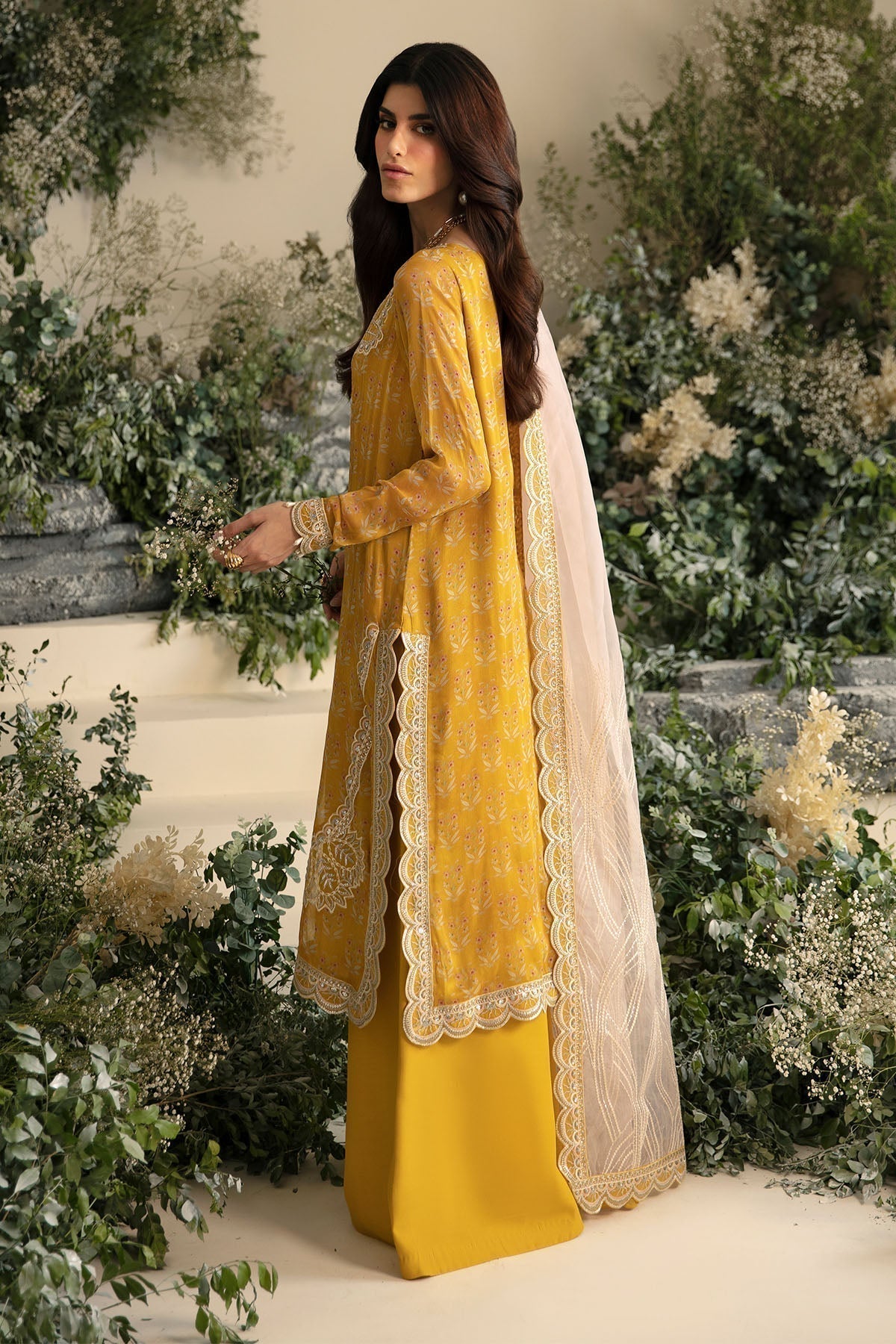 Nureh | Amaya Formals | AM-05 - Pakistani Designer Dress - by Nureh | Type: Formal - 100% Original at Saira Sultan