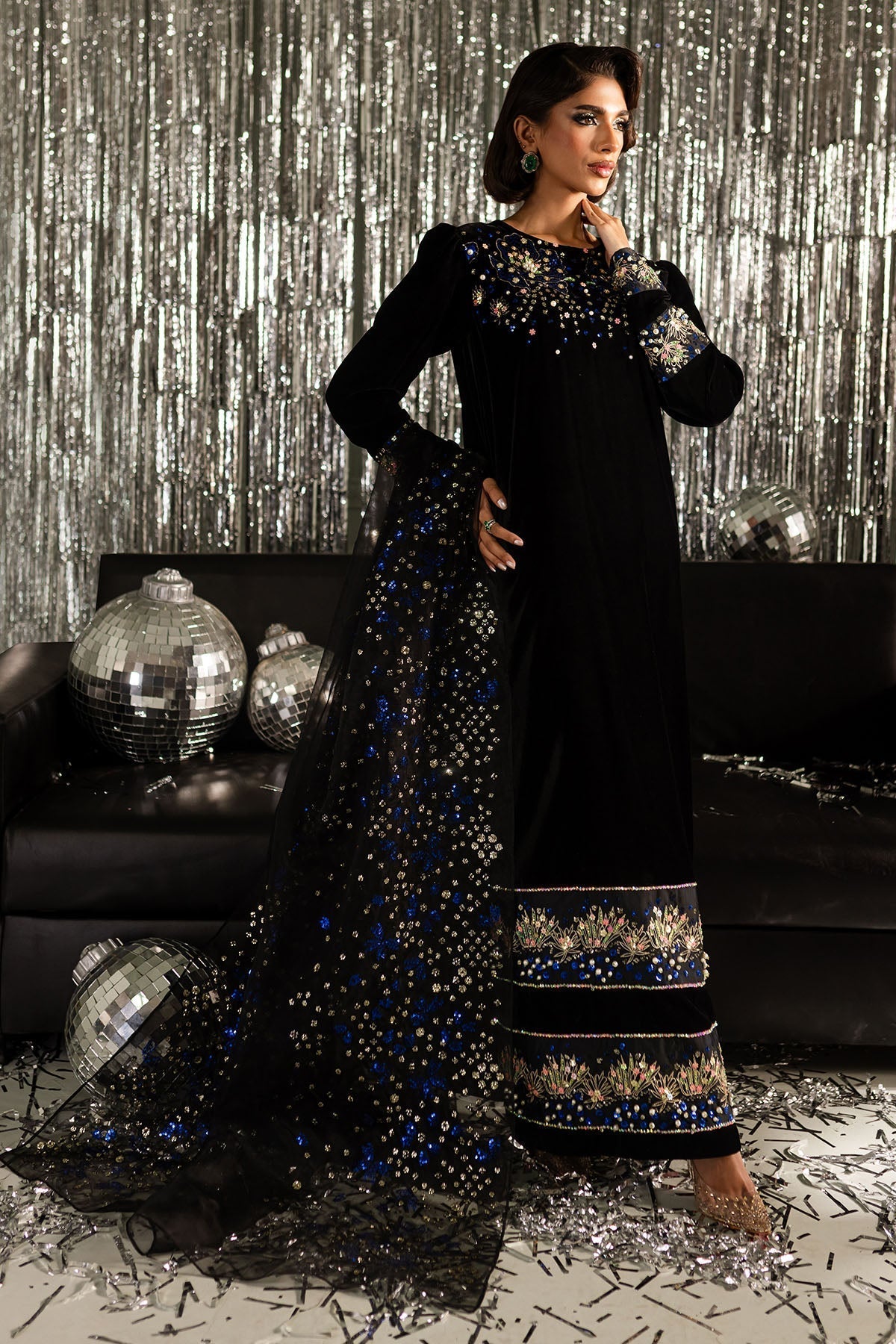 Nureh | Tiny Twinkles | Moonbeam TW-08 S Black Velvet