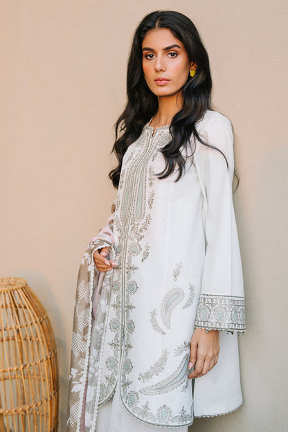 Jazmin | Summer Lawn 25 | USE-9142 L White Lawn