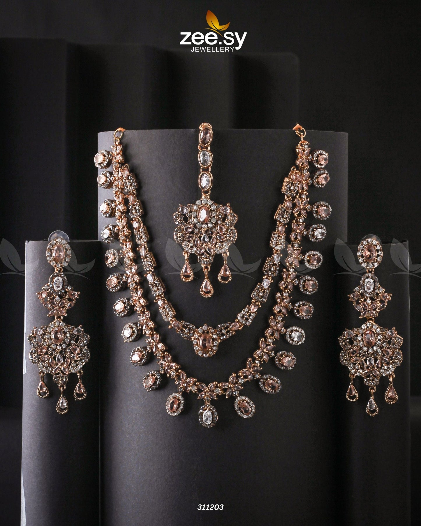 Zarqa Necklace Champagne